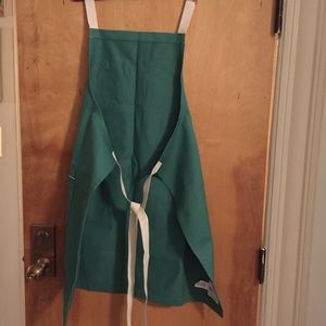 hedley & bennett apron